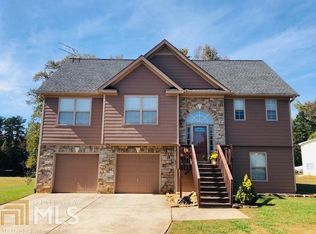 212 Sunlight Cv, Temple, GA 30179