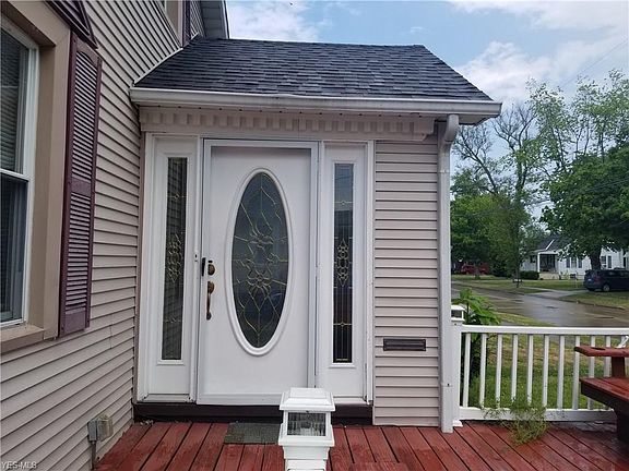 2nd image of 1604 Madison Ave