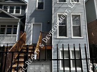 1707 N Washtenaw Ave APT 2, Chicago, IL 60647
