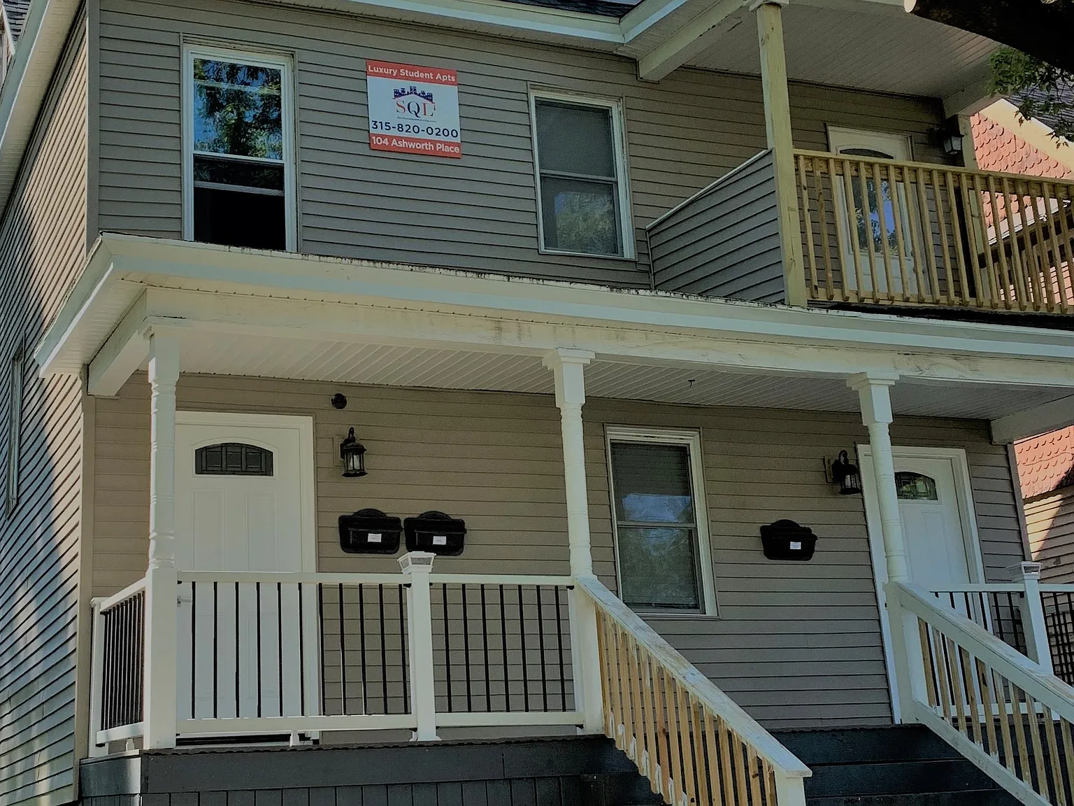 104 Ashworth Pl - 2 — Photo 1