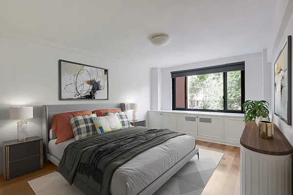house on the hill トップス&レギンス　2点セット A Historic Townhouse on N.Y.C.'s Upper East Side Lists for