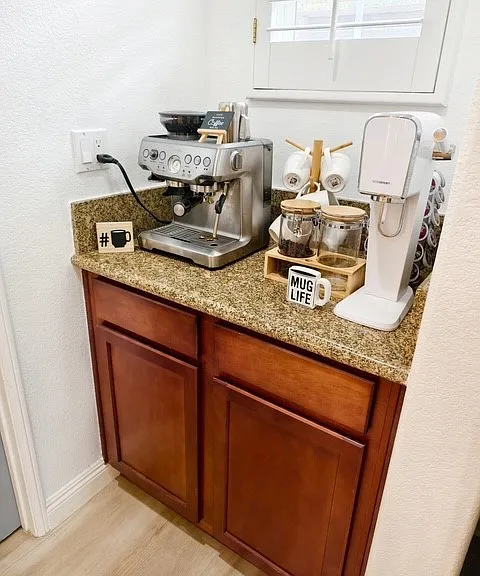 1826 Pinnacle Way — Photo 7