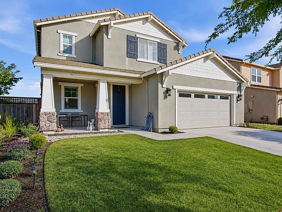 2nd image of 17479 Graceada Ln
