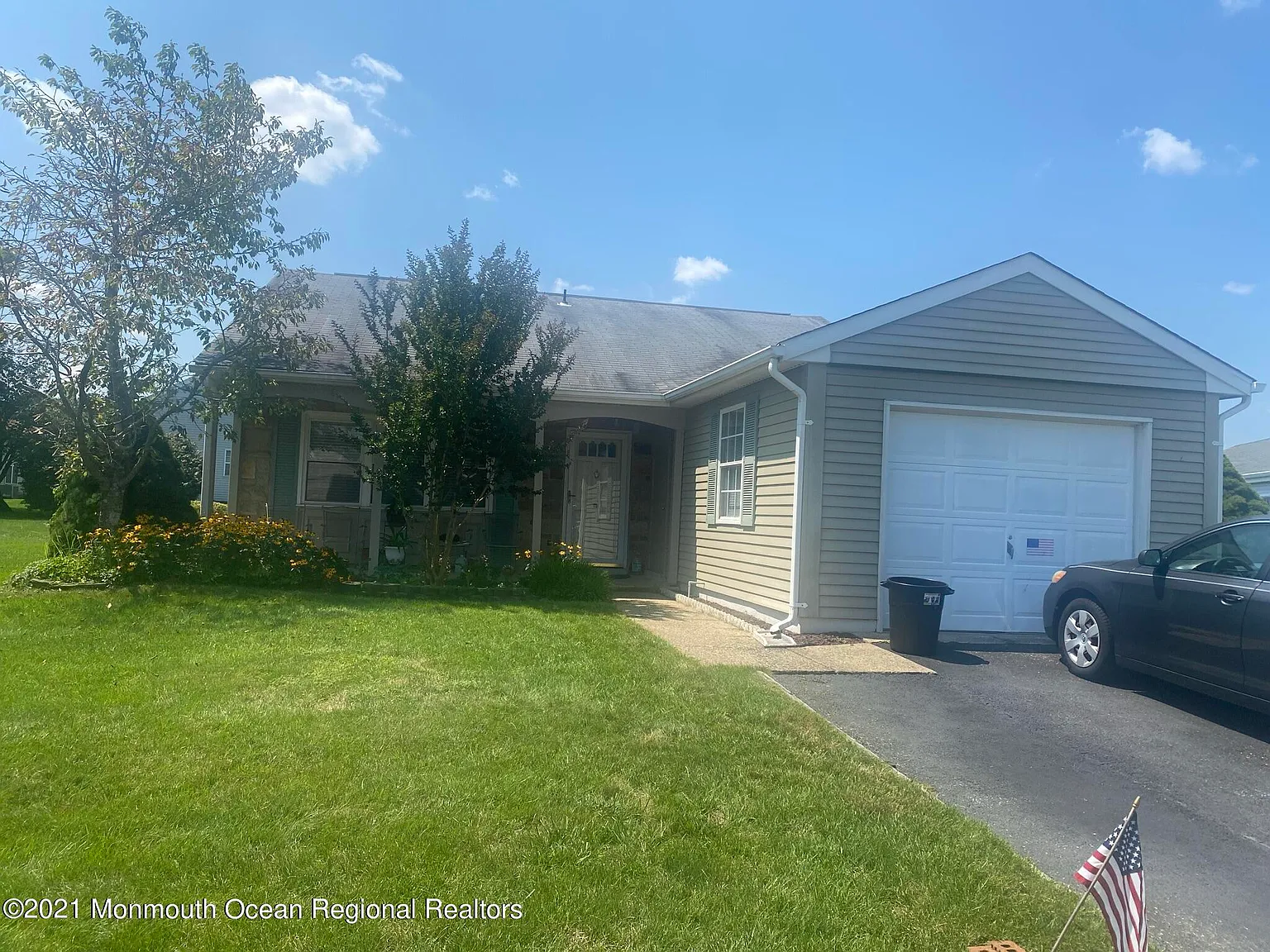 46 Leighton Lane photo 1