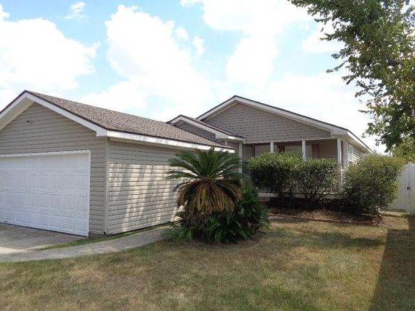 10135 Berrybriar Ln
