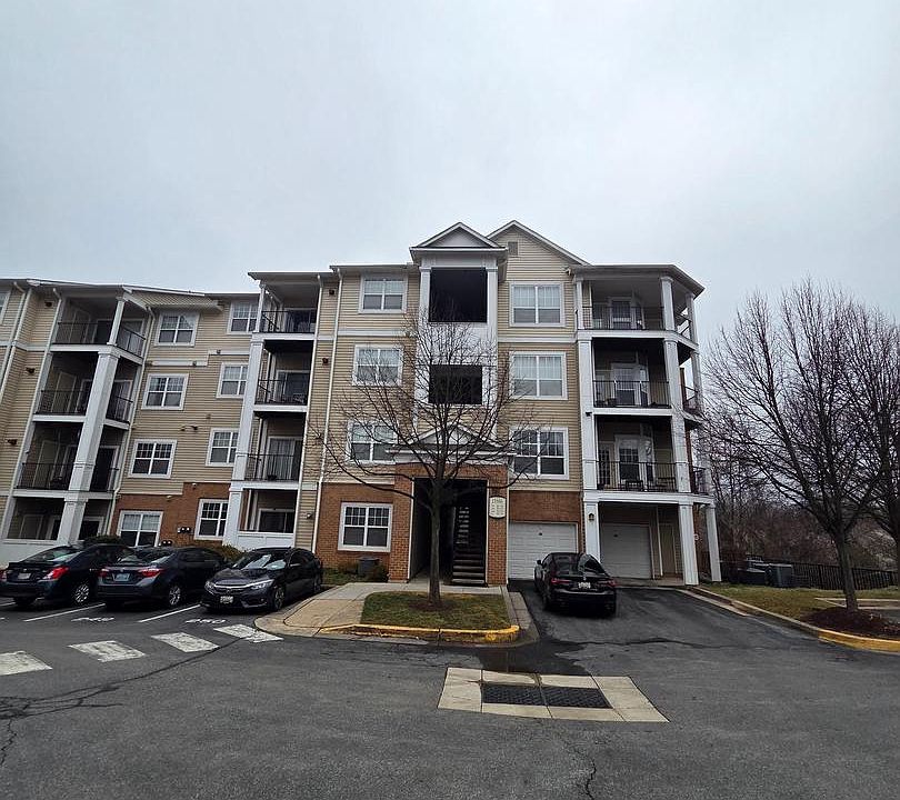 1st image of 13506 Derry Glen Ct APT 401