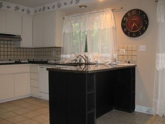 4th image of 1731 Wren Ln