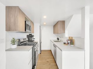 3756 Mentone Ave, Los Angeles, CA 90034