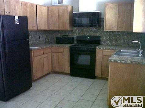 4th image of 5706 Wren Ave