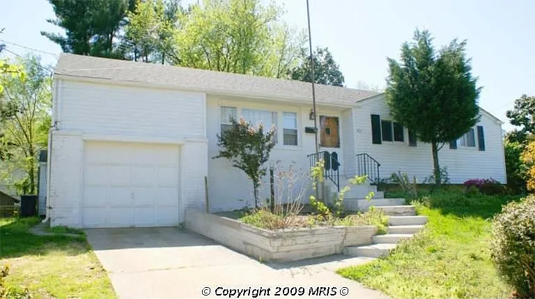 401 Kerby Hill Rd photo 1