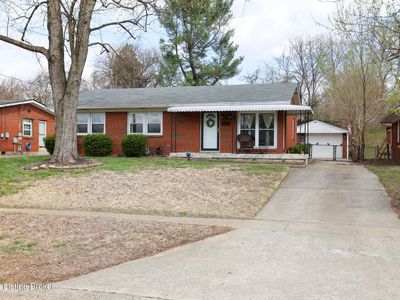 9922 East Ave, Louisville, KY, 40272