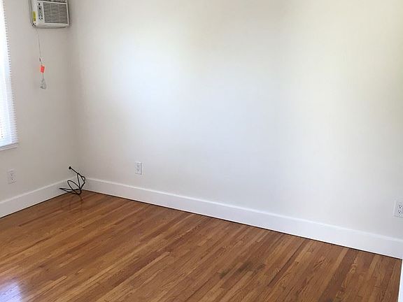 5th image of 7946 Fountain Ave #7946