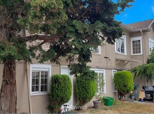 1902 6th St, Bremerton, WA 98337