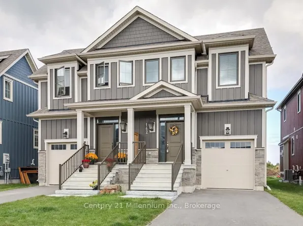 142 Red Pine St, The Blue Mountains, ON L9Y 0Z3