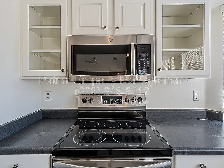 11309 N 89th Dr — Photo 25