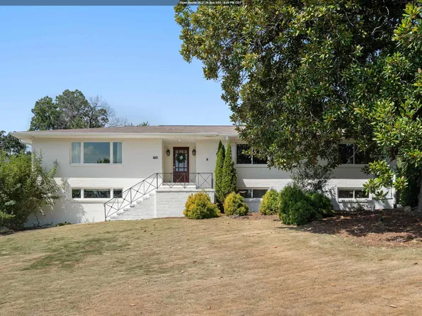 728 Rockbridge Rd, Vestavia Hills, AL 35216