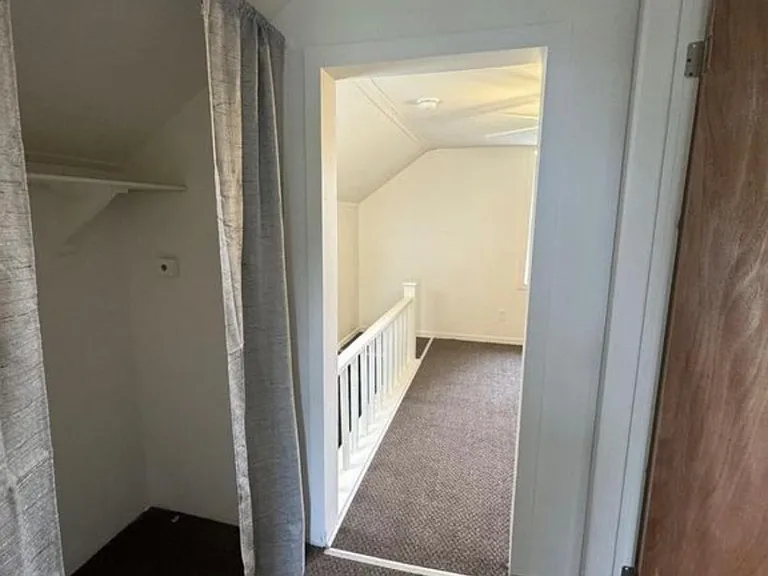 Unit Photo
