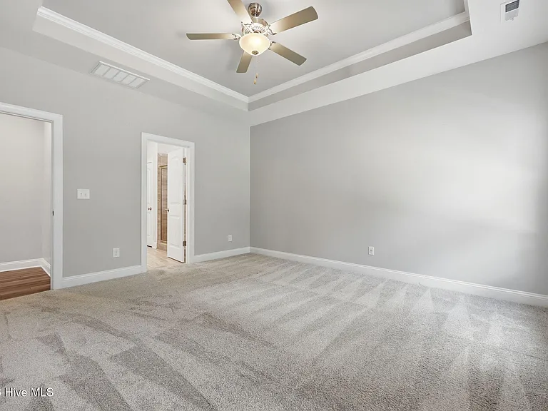 511 Pondpine Ln — Photo 22