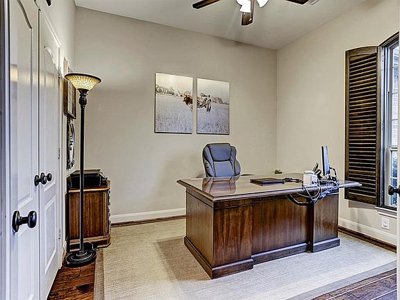 This study/office has a closet and could be converted to a 4th bedroom.