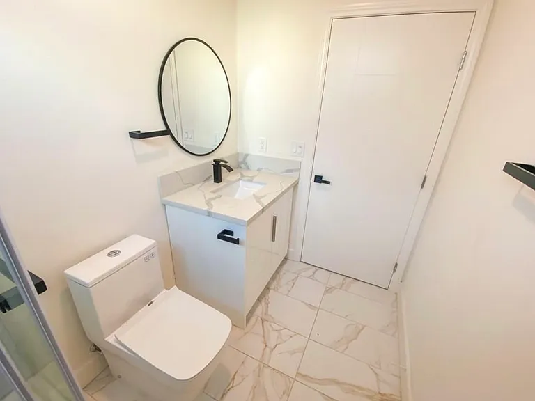 2806 S Palm Grove Ave #2 — Photo 6