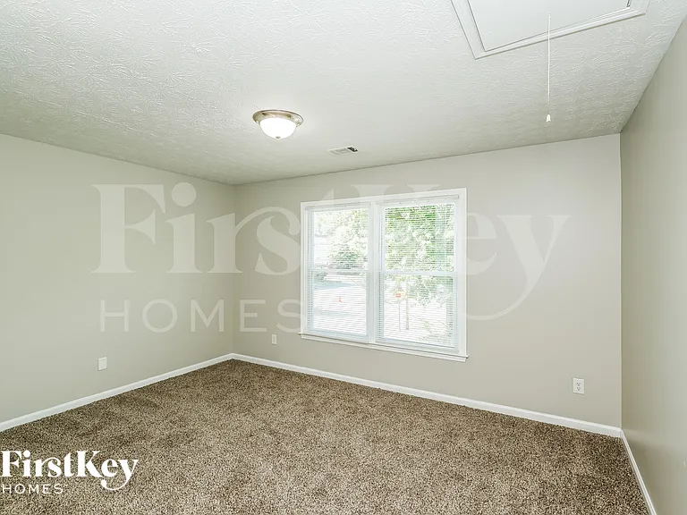 1717 Taylor Ave — Photo 14