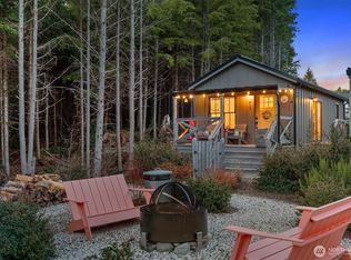 417 E Compass St, Pacific Beach, WA 98571