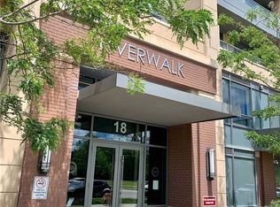 18 Uptown Dr #1903, Markham, ON L3R 5M5