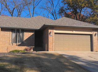 3133 W Sunset St, Springfield, MO 65807