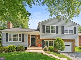 3472 Lyon Park Ct, Woodbridge, VA 22192