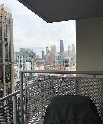 5th image of 700 N Larrabee St APT 1404A
