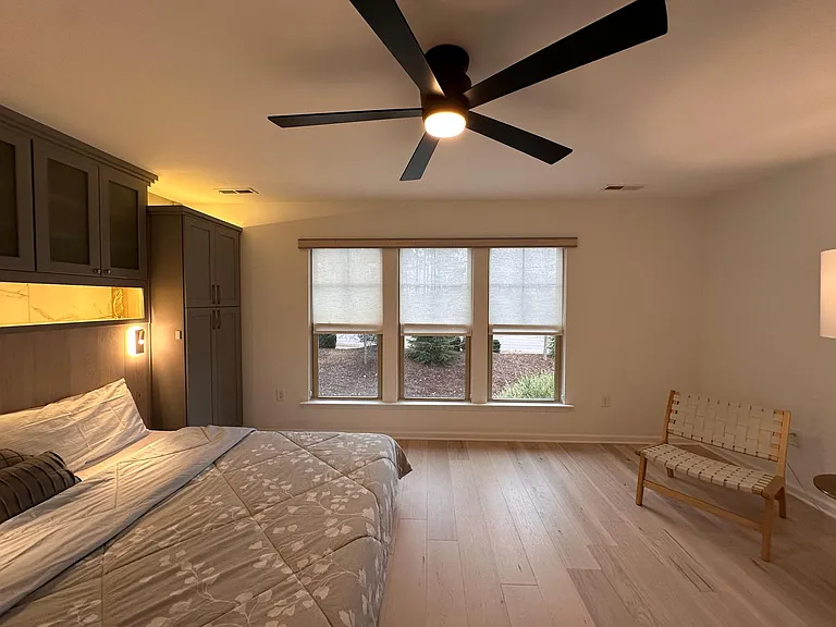 706 Denhoff Dr — Photo 35