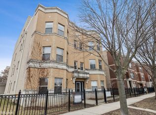 1017 S Lytle St APT 302, Chicago, IL 60607