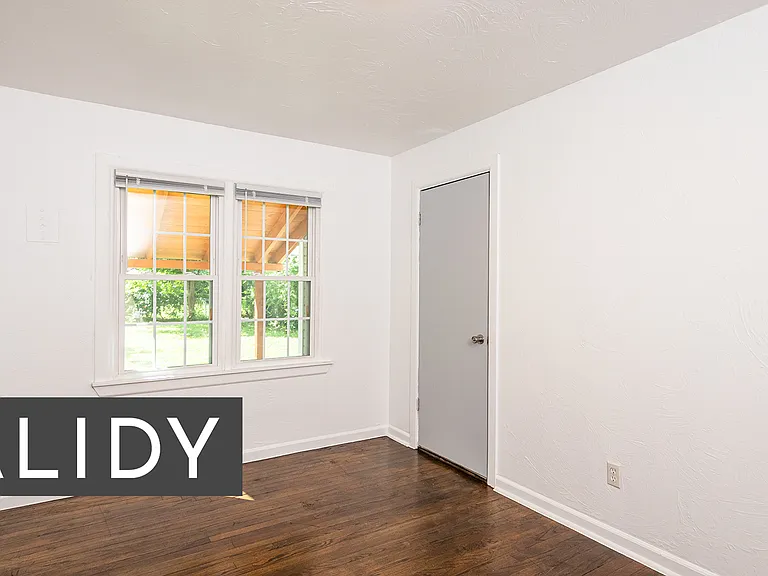 1338 South Dr — Photo 33