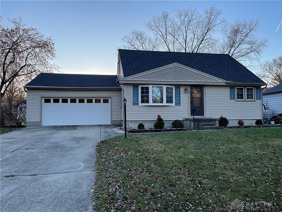1st image of 123 Larry Ave