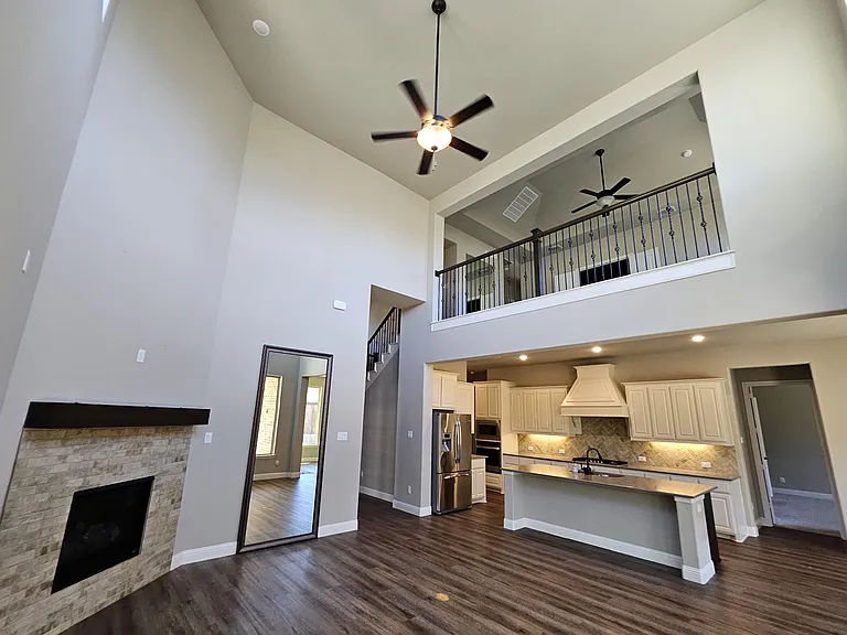 810 Elm Park Dr — Photo 43