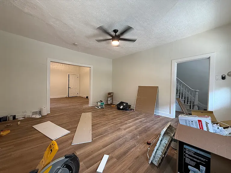 1817 Jancey St — Photo 22