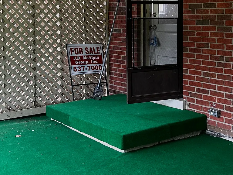 OUTSIDE SCREENED IN PORCH TO WATCH BALL GAMES