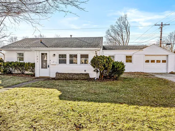 201 Joyce Ct, Elkhart, IN 46516