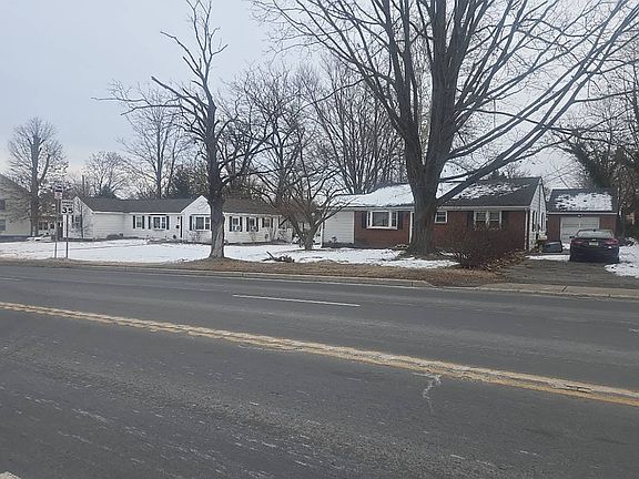 2nd image of 1468 Pennington Rd