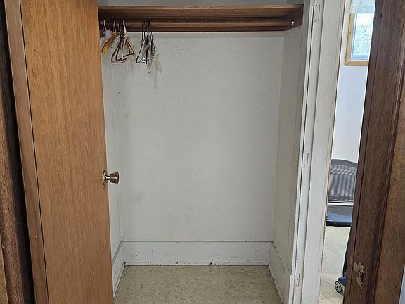 3rd image of 1302 6th St