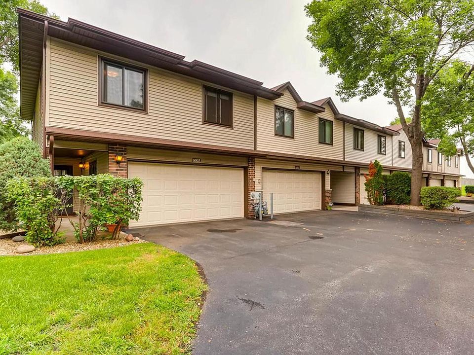 1st image of 8815 Maplebrook Ct N