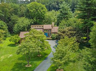 1180 Hampshire Pl, West Chester, PA 19382