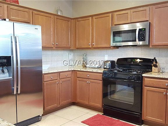 3rd image of 10640 Tray Mountain Ave