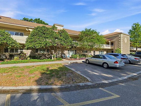 3rd image of 2192 Swedish Dr APT 26