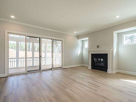 Parks at Meadowview - Jackson Interior Image 3