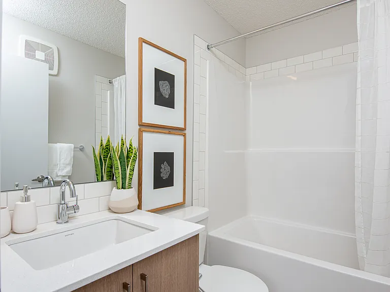 105 Chappelle Dr SW — Photo 35