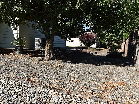 5th image of 2500 Alder St Unit 54