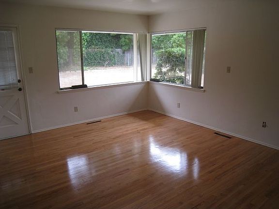 3rd image of 2345 Paseo Dorado