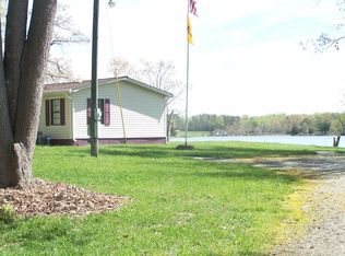 529 Morattico Creek Rd, Farnham, VA 22460