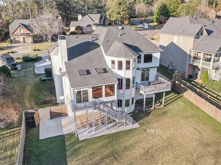 1440 Chattahoochee Run Dr — Photo 42